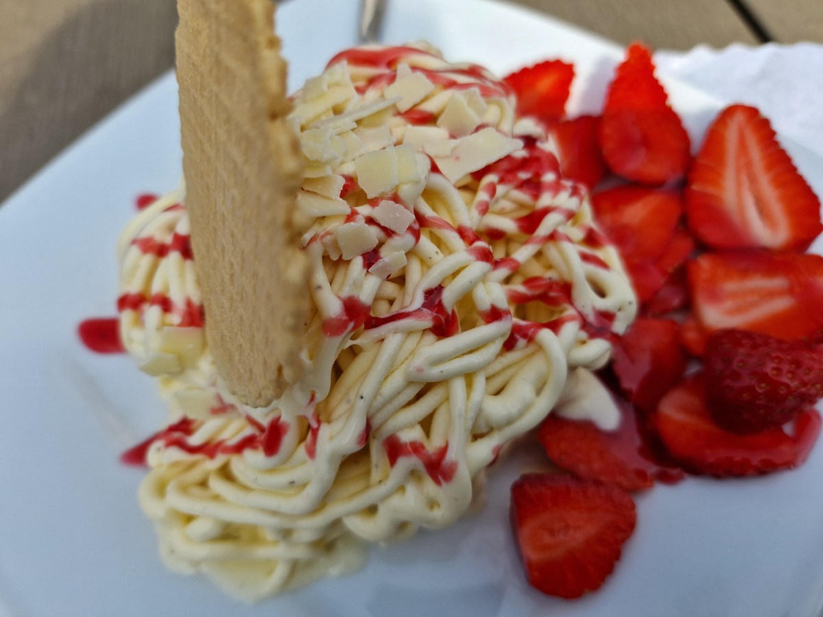 „Elegance Cafe in Bestwig: Genuss ohne Barrieren“