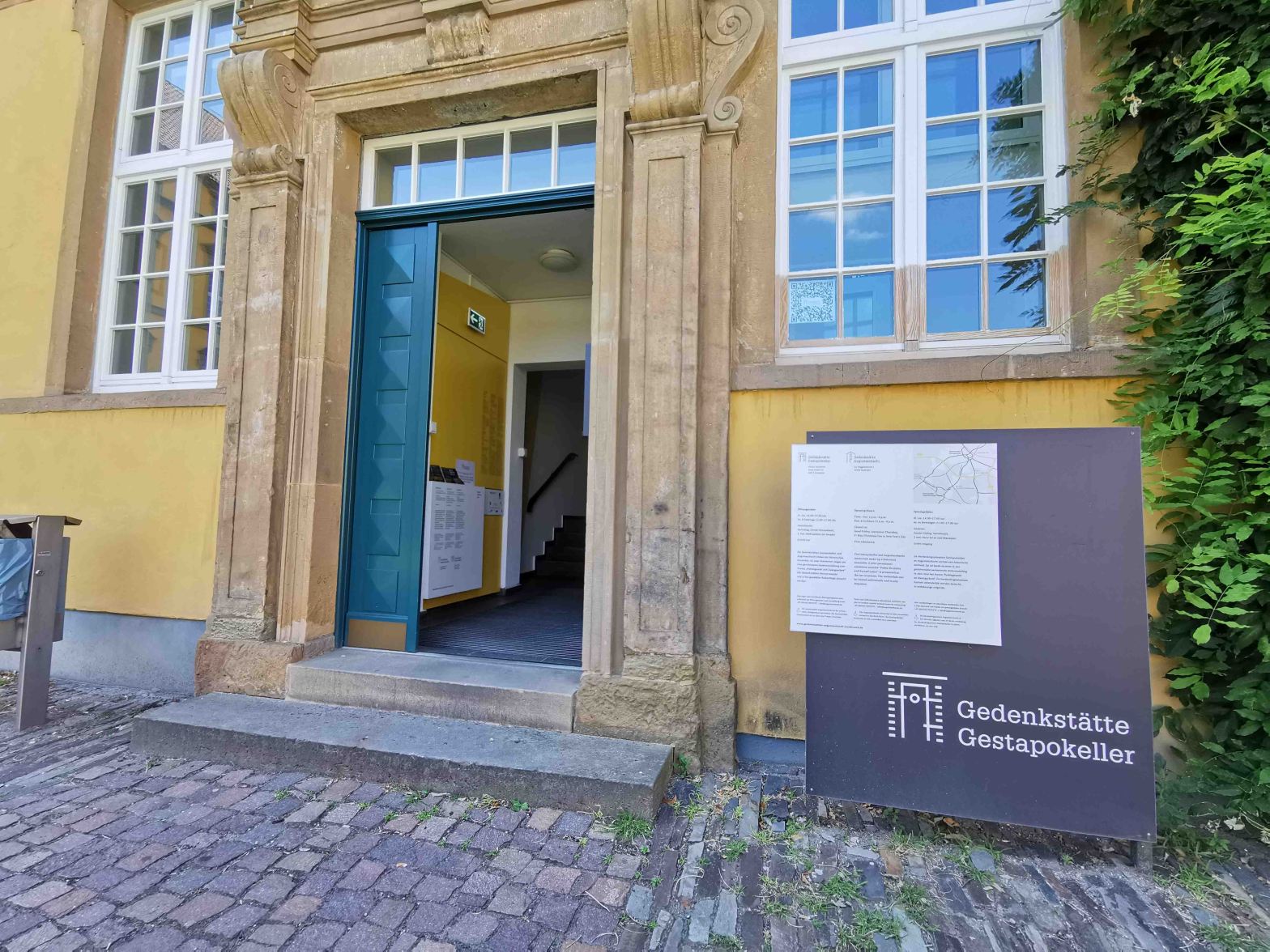 Ausstellung Gestapokeller Osnabrück im Schloss