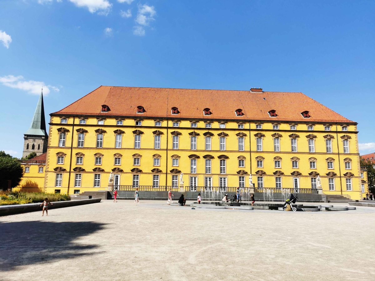 Schloss Osnabrück: Ein barockes Juwel mit Hürden für Barrierefreiheit