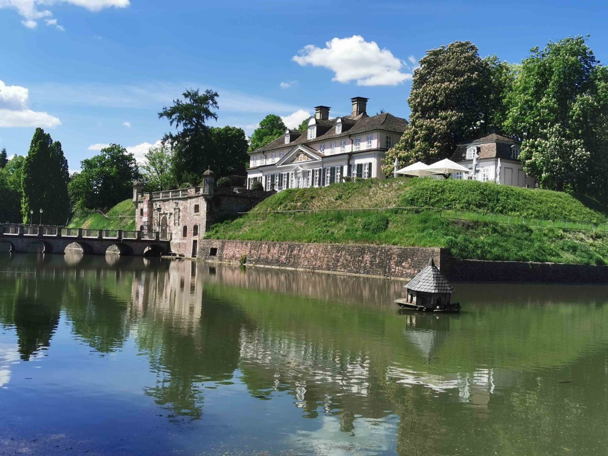 Rollstuhl trifft Weserrenaissance – Mein Abenteuer am Schloss Bad&nbsp;Pyrmont