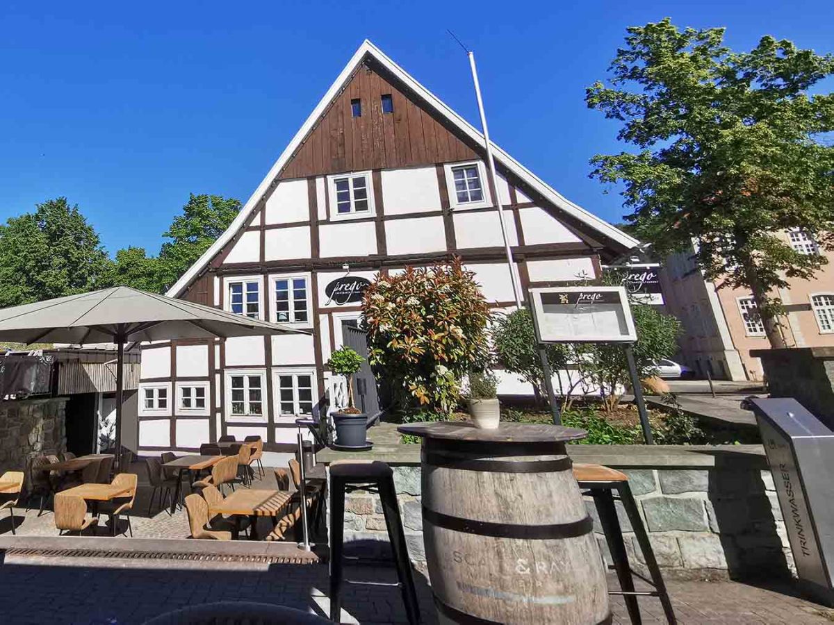 **Prego Rheda: Italienische Herzlichkeit, beste Pizza ever und eine steile Rampen-Überraschung** 